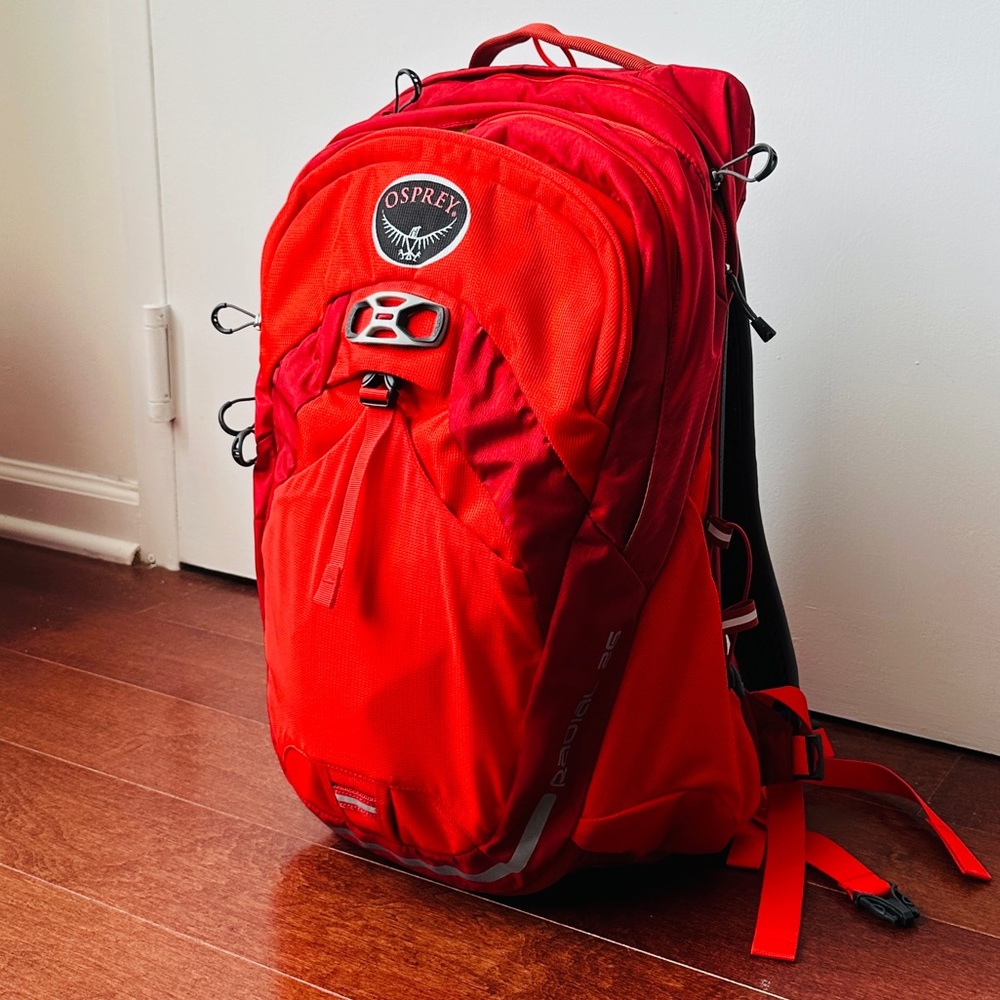Osprey Radial 26 Cycling Laptop Backpack Mint Condition